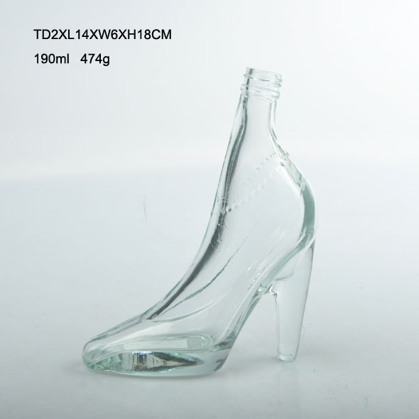 unique high heel shoes shaped glass bottle with reasonable price